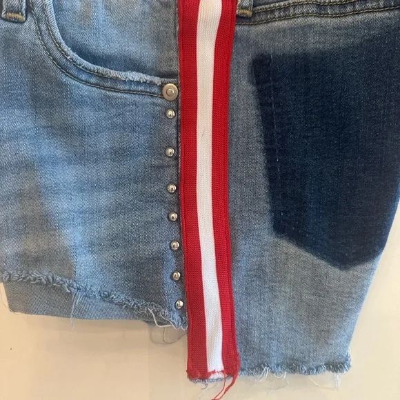AG Kids denim Shorts with Red Accents - Picture 3 of 4